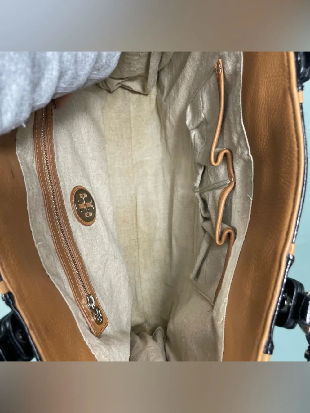 Tory Burch good pre